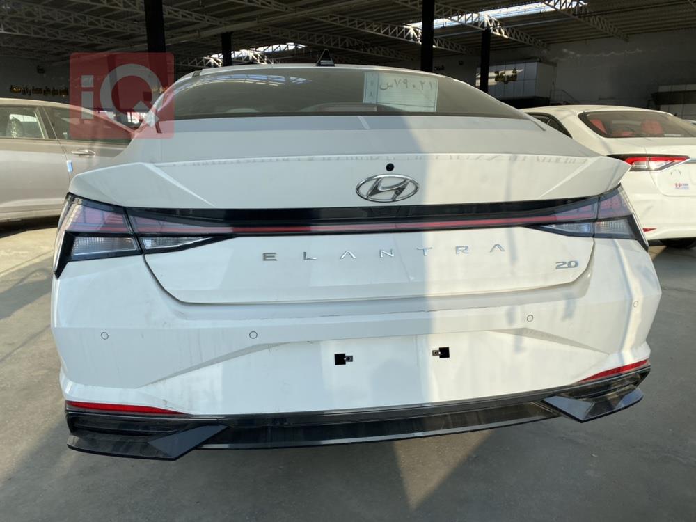 هیوندای ئەلەنترا